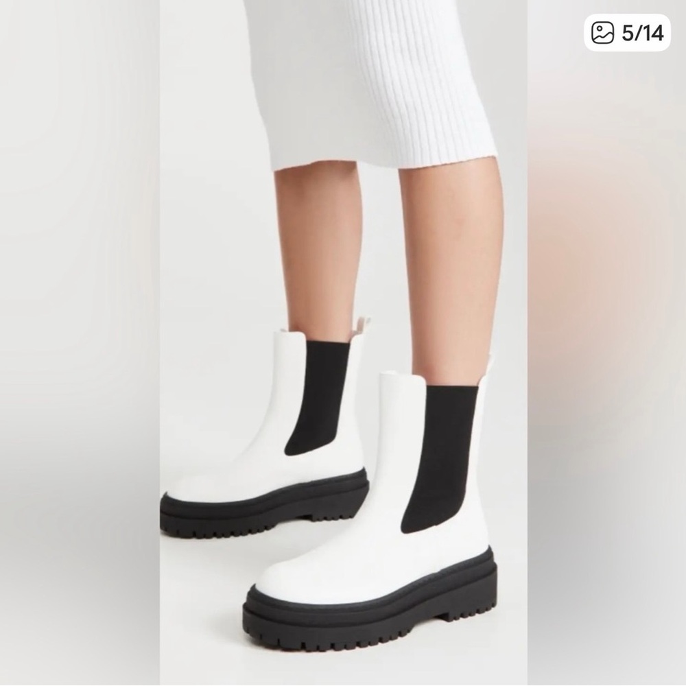 Good American White and Black Ankle Boots